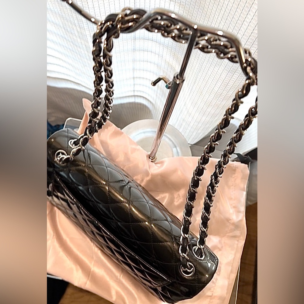 EUC Chanel JUMBO Double Flap Striated Green Quilted Patent Leather Shoulder Bag - Picture 13 of 16